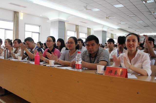 調(diào)整大小 2、比賽評(píng)委.jpg