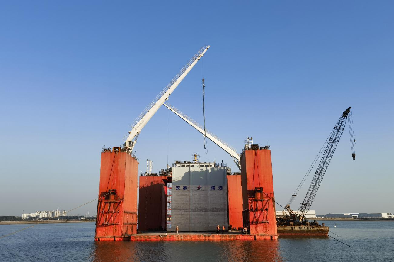 安徽路港欽州港12#泊位工程。