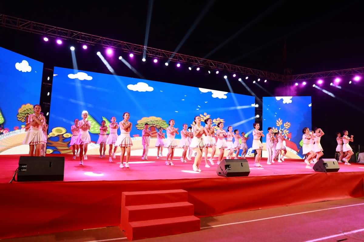 東莞高級(jí)中學(xué) (集團(tuán))清溪中學(xué)第五屆體育